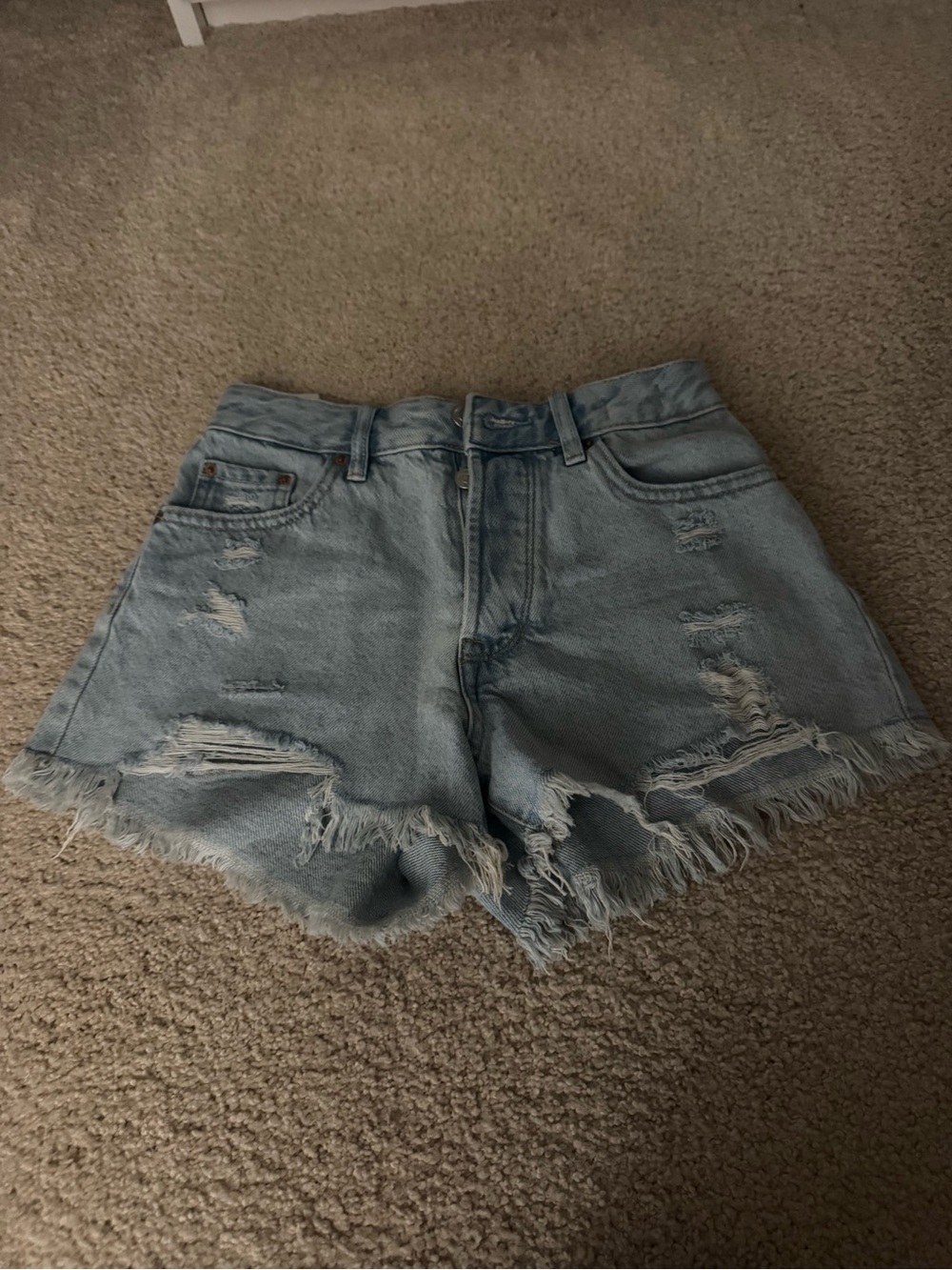 Forever 21 Light Wash Distressed Denim Shorts